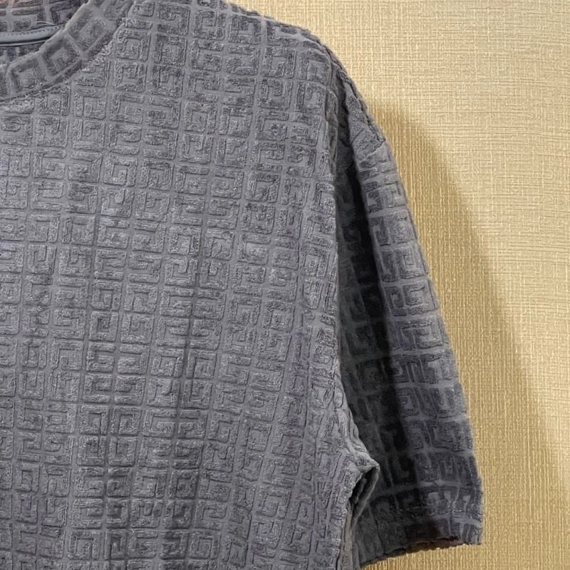 WaterResistant Givenchy T-Shirts 124122