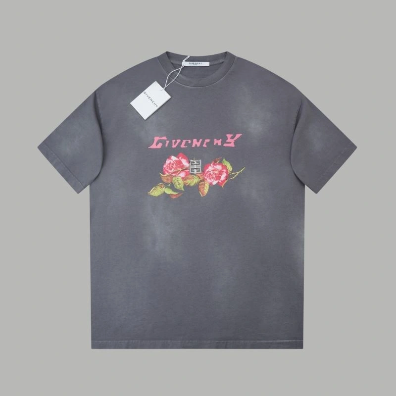 Resilient Givenchy T-Shirts 124133