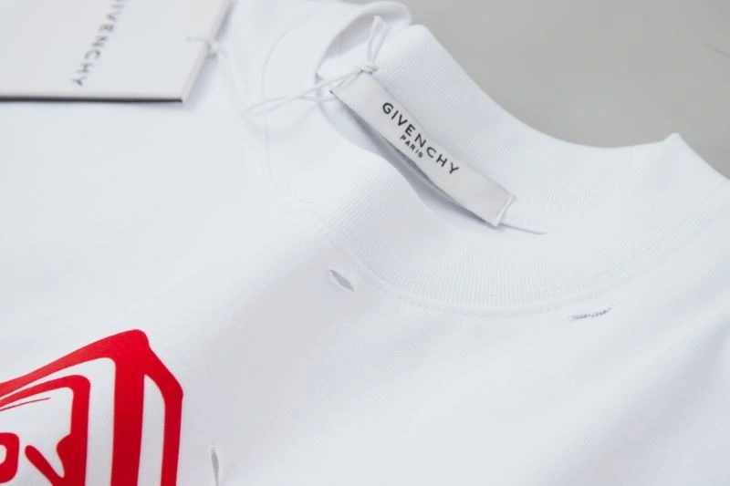 Givenchy T-Shirts Youthful 124125