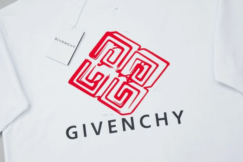 Givenchy T-Shirts Youthful 124125