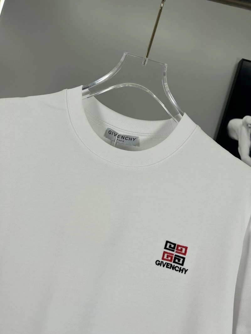 Bright Givenchy T-Shirts 124132