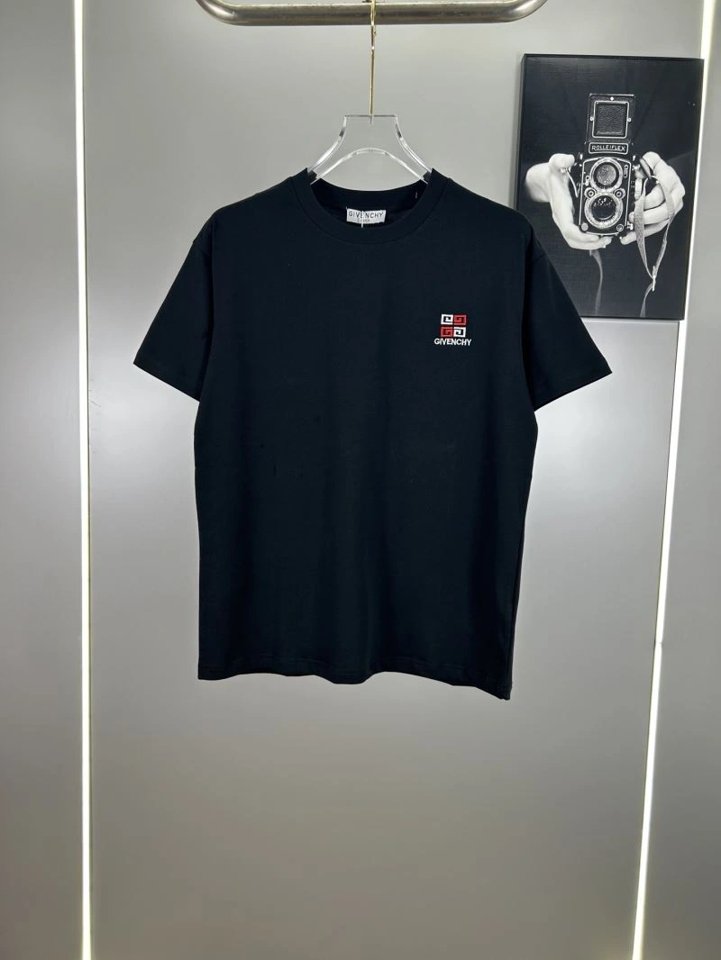 AllSeason Givenchy T-Shirts 124137