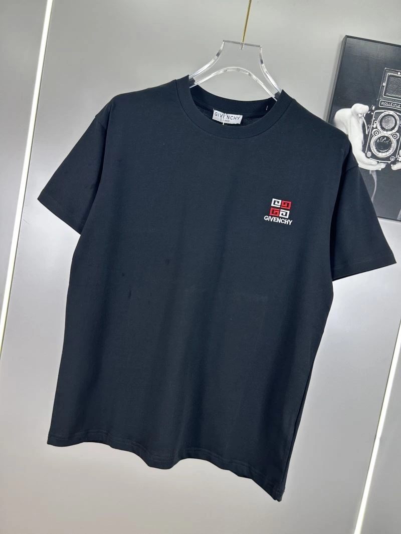 AllSeason Givenchy T-Shirts 124137