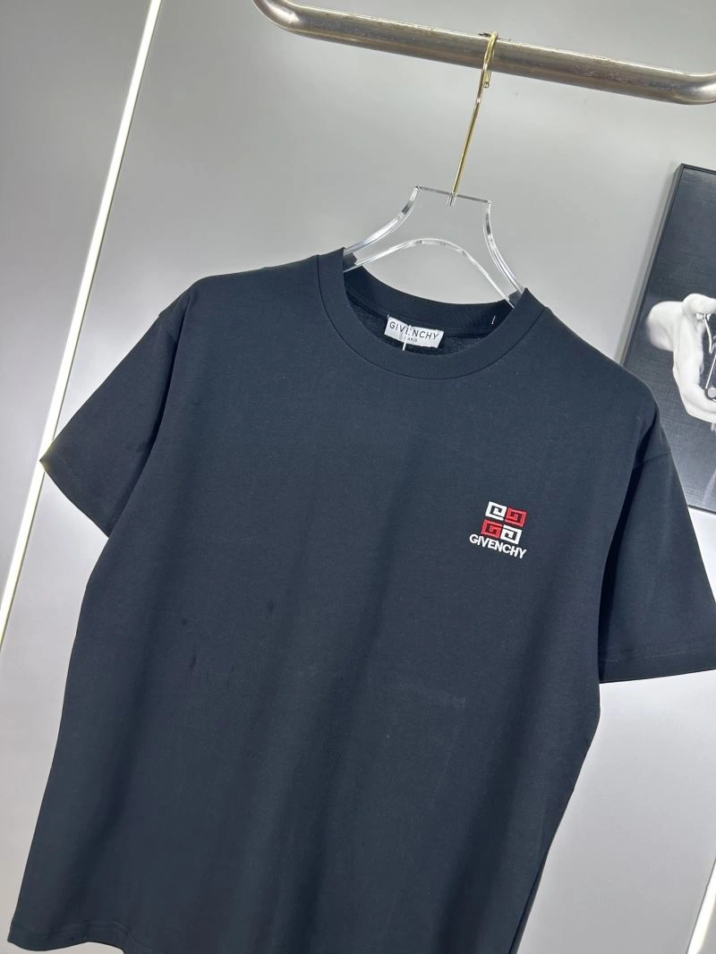 AllSeason Givenchy T-Shirts 124137