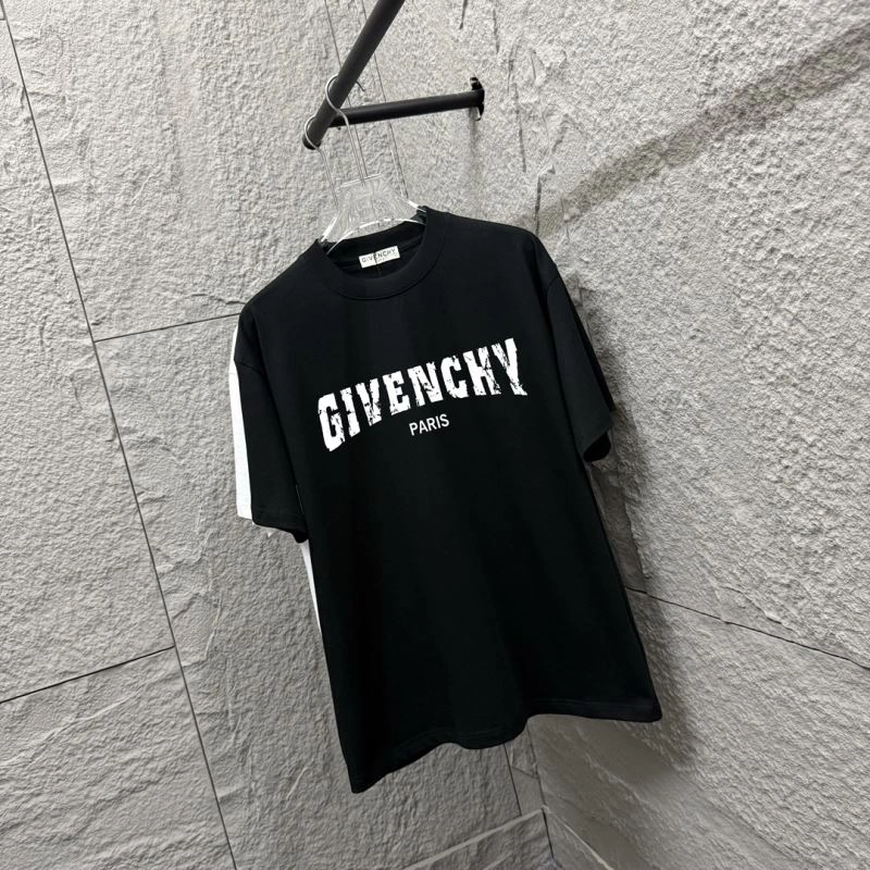 WaterResistant Givenchy T-Shirts 124138