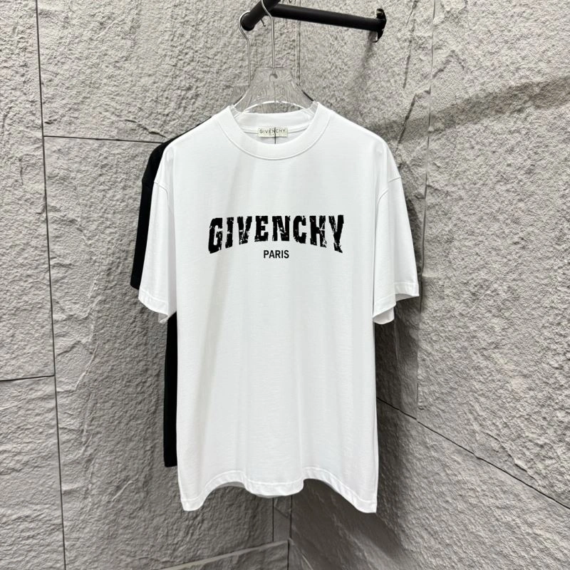 Givenchy T-Shirts Youthful 124140