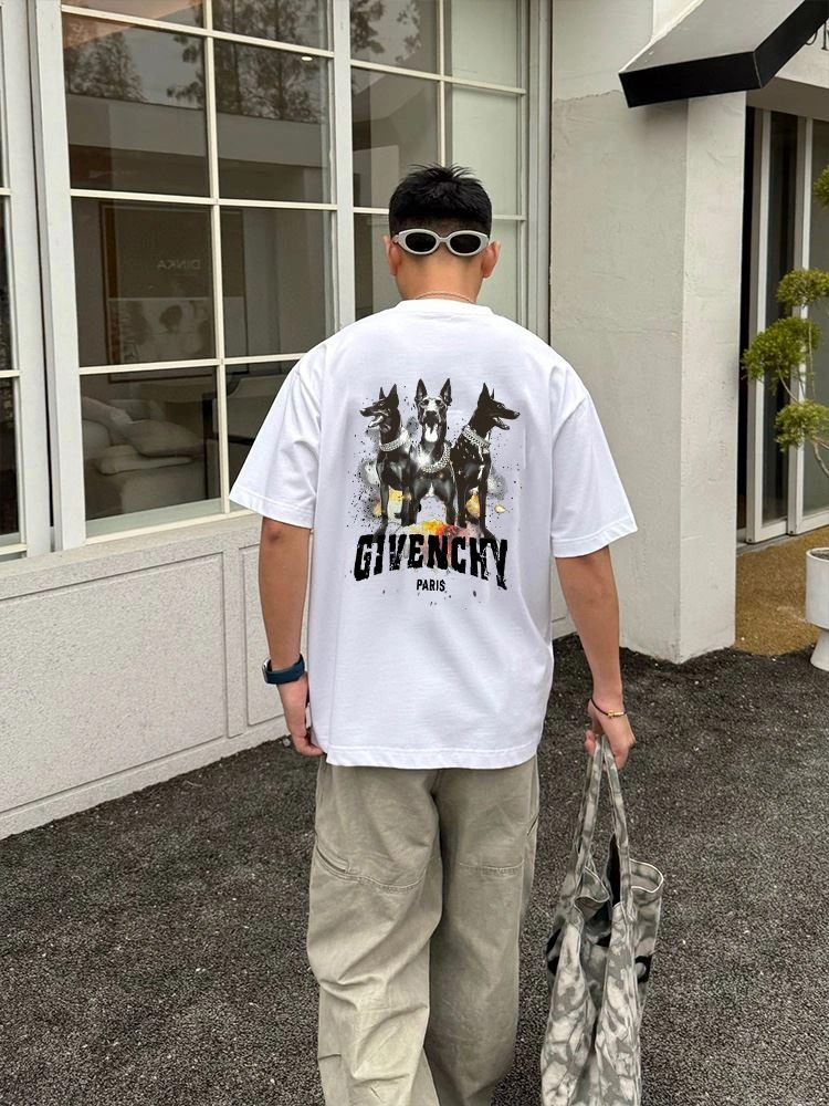 Givenchy T-Shirts Youthful 124140