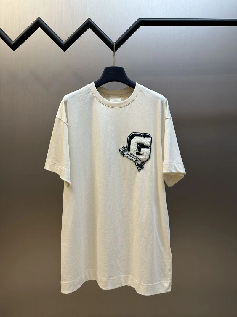 SmoothTexture Givenchy T-Shirts 124120