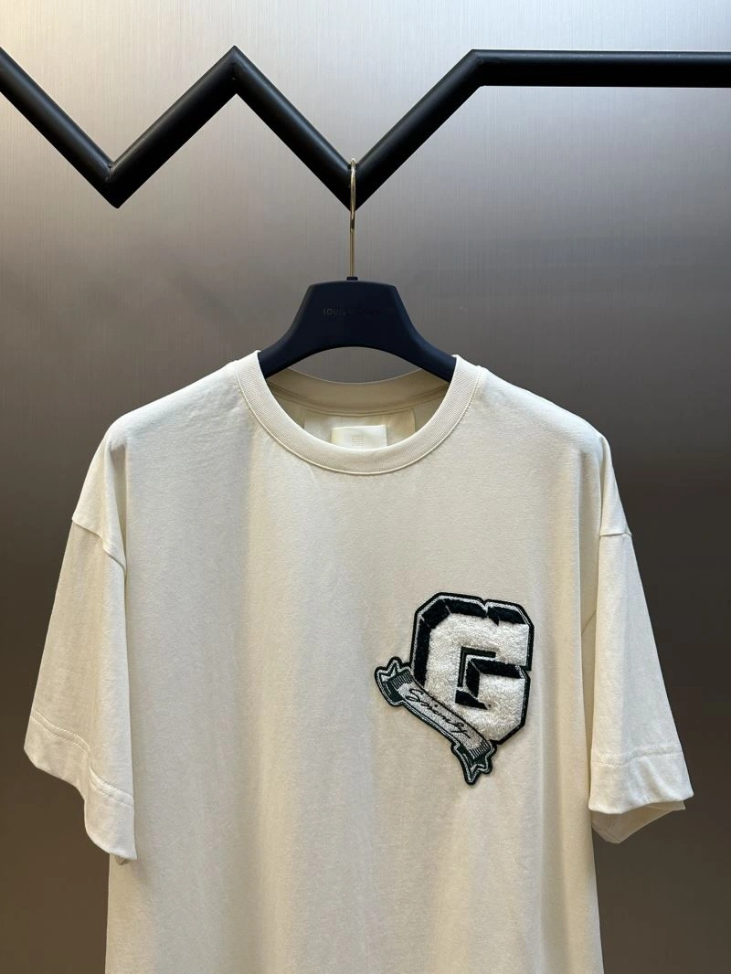 SmoothTexture Givenchy T-Shirts 124120