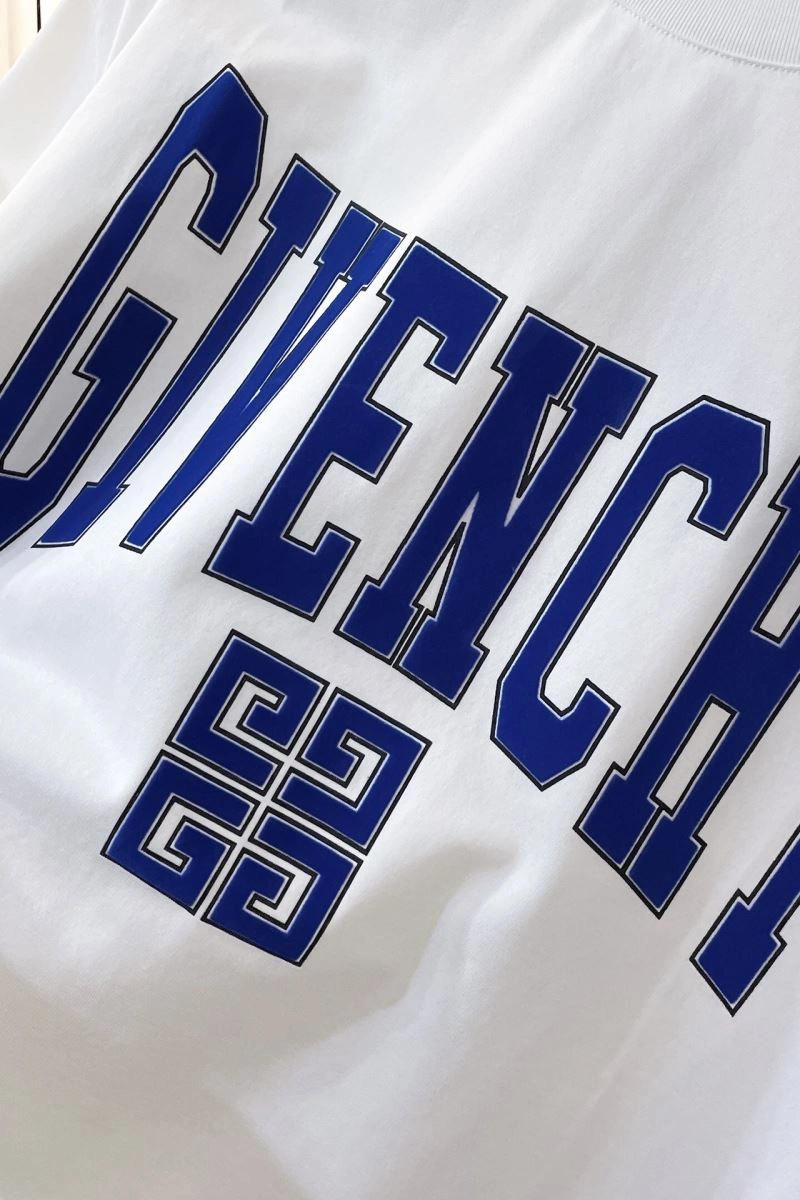 Givenchy T-Shirts Trendy 124189