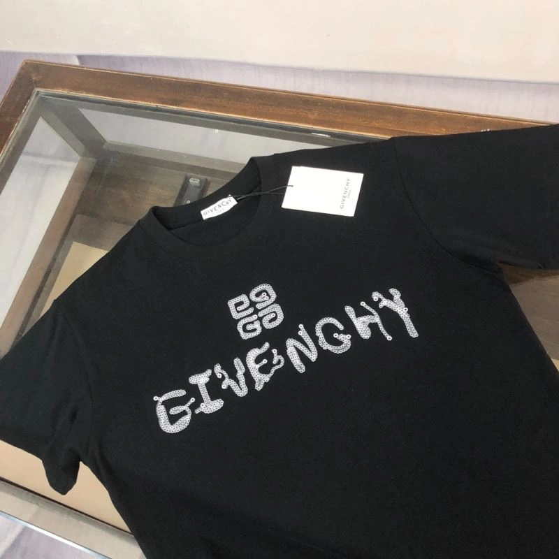 Givenchy T-Shirts Timeless 124188