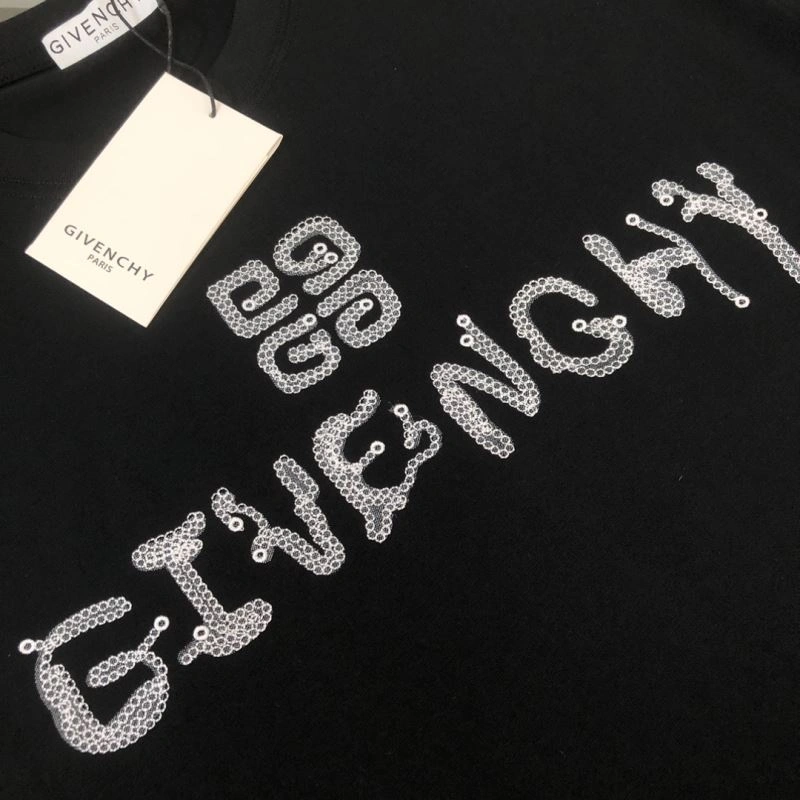 Givenchy T-Shirts Timeless 124188