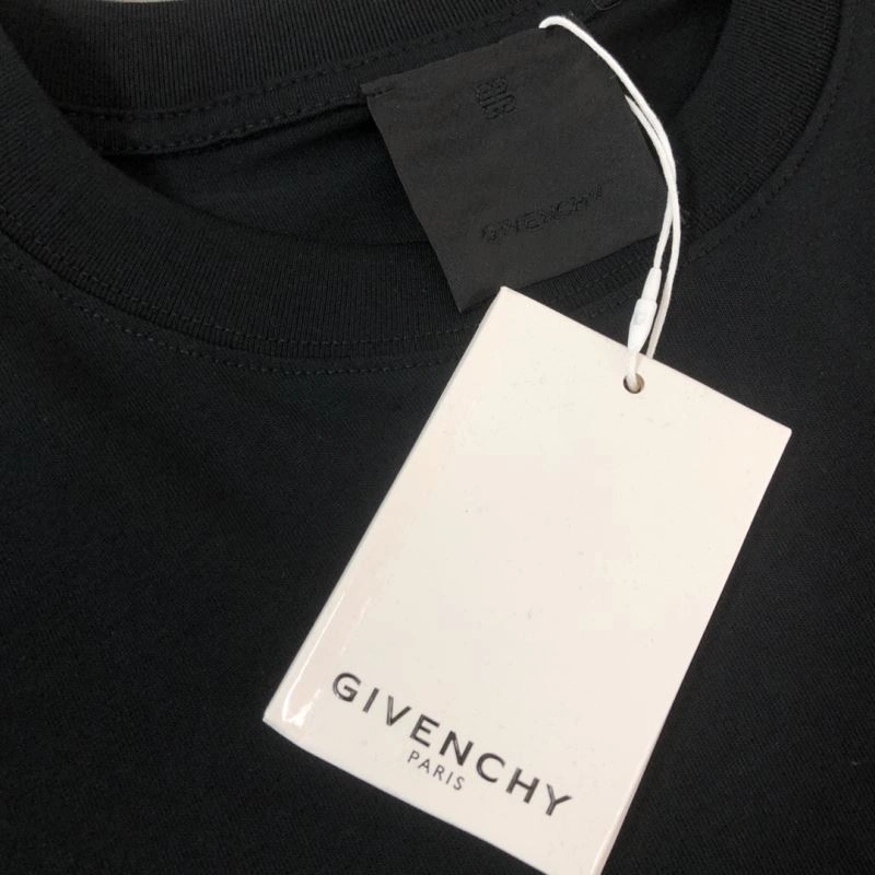 Breathable Givenchy T-Shirts 124174
