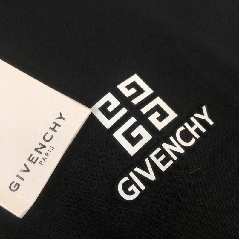 Breathable Givenchy T-Shirts 124174