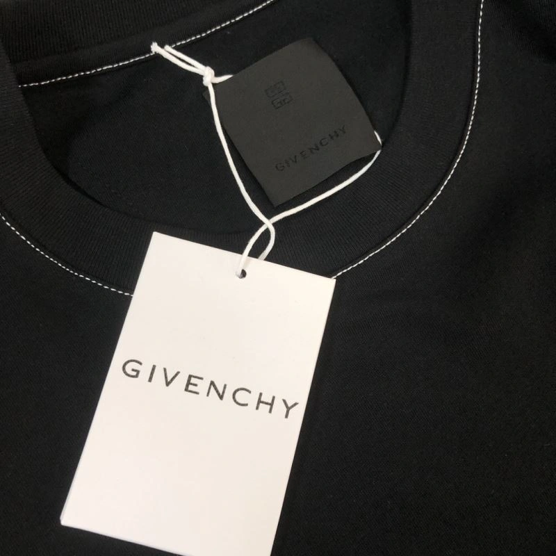 Givenchy T-Shirts Classic 124173