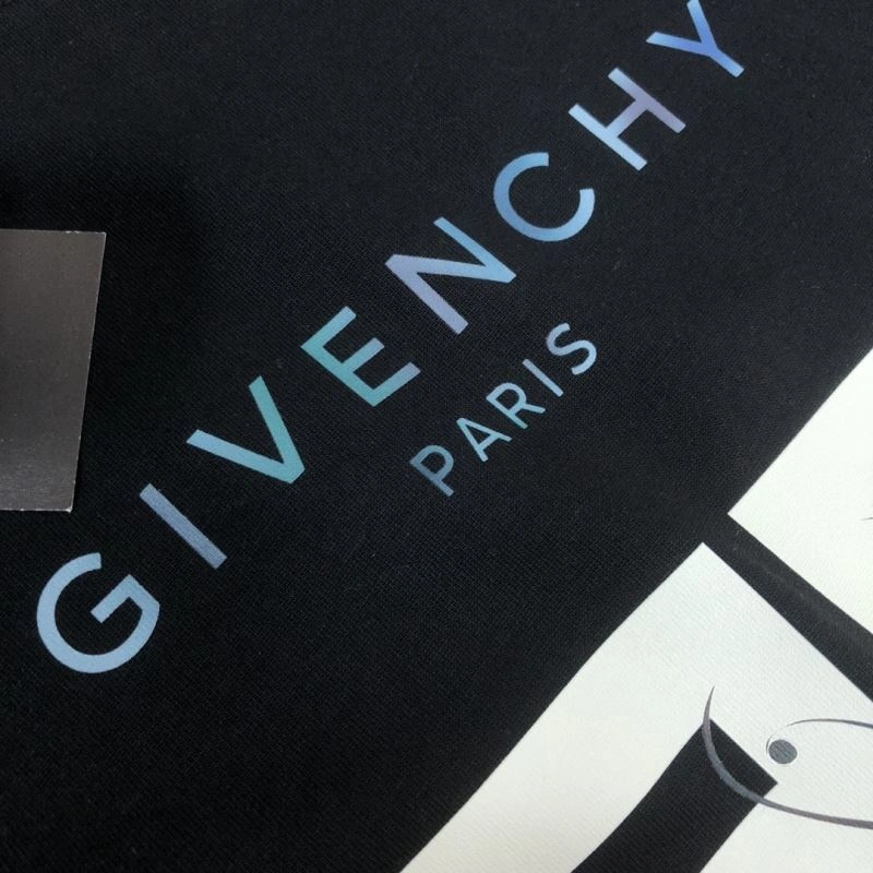 Youthful Givenchy T-Shirts 124159