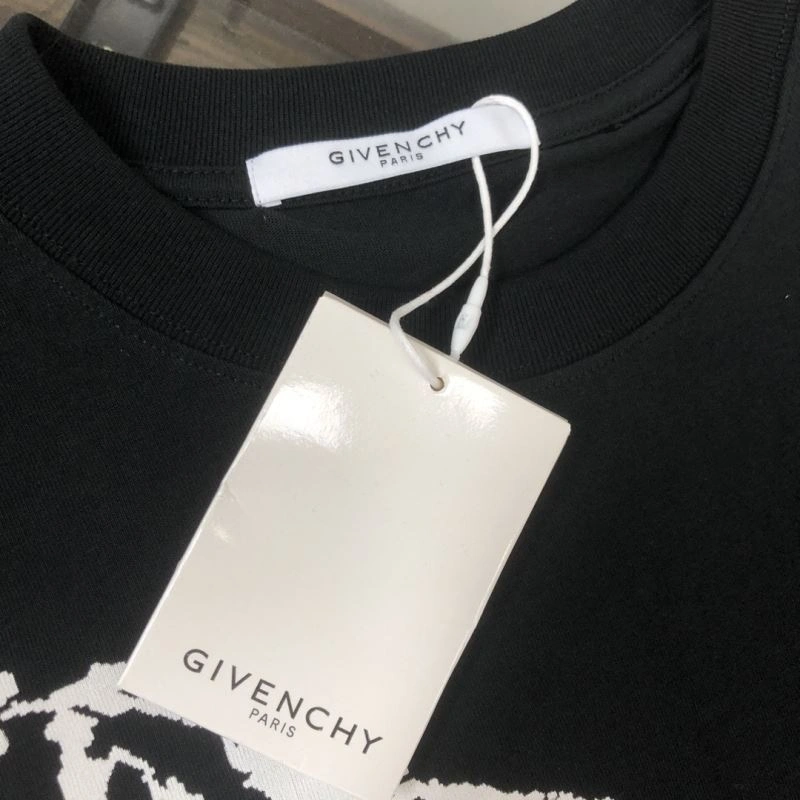 Givenchy T-Shirts Effortless 124160