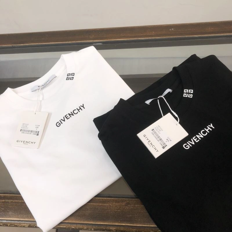 Givenchy T-Shirts WaterResistant 124154