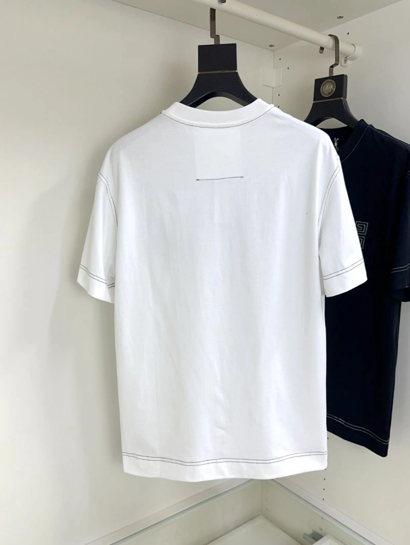Sophisticated Givenchy T-Shirts 124097
