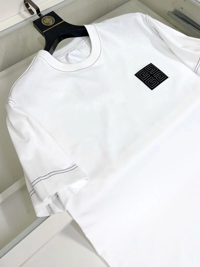 Sophisticated Givenchy T-Shirts 124097