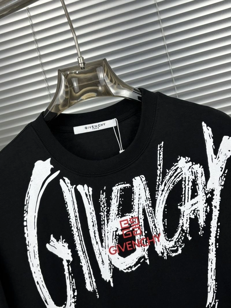 Givenchy T-Shirts Cozy 124068