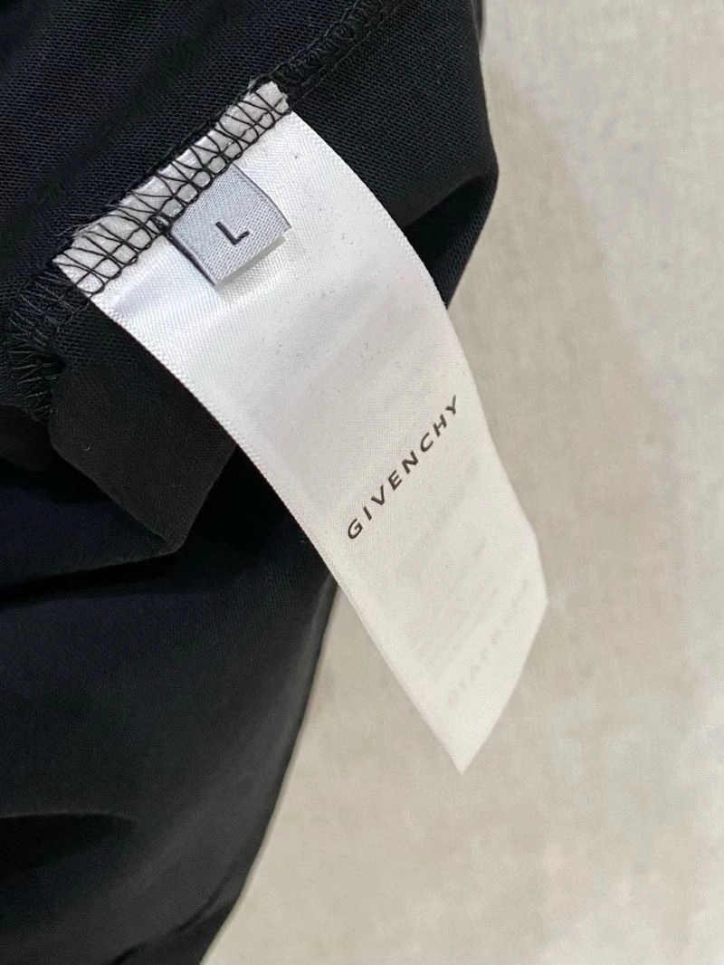 Givenchy T-Shirts Sustainable 124064