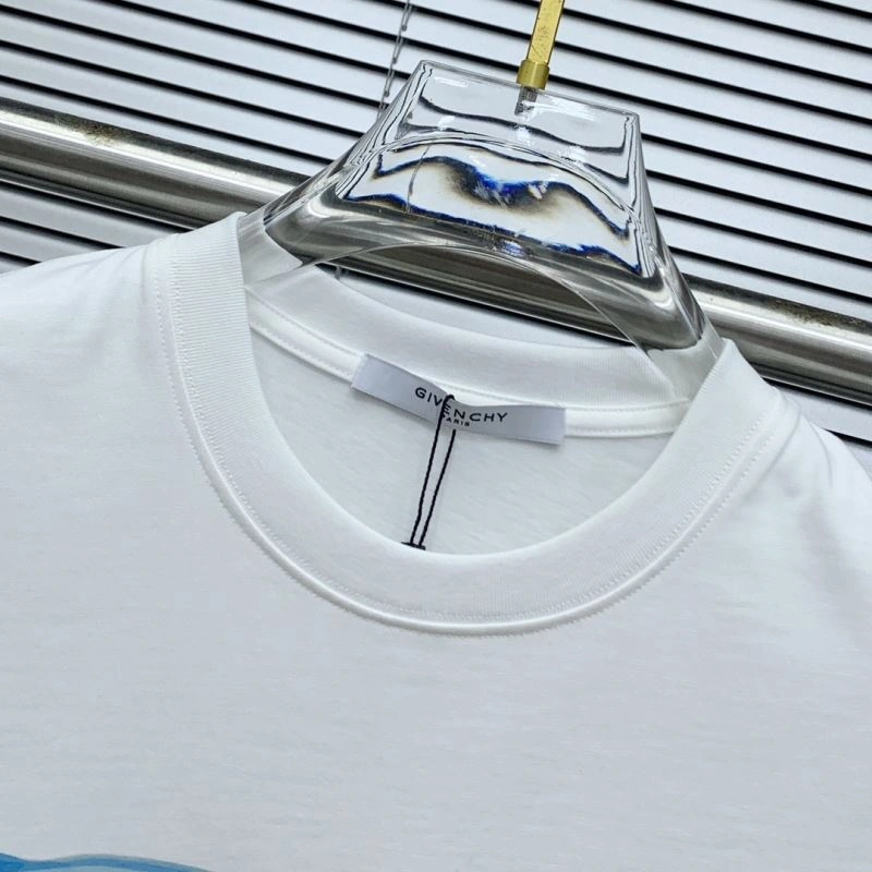 Givenchy T-Shirts Cozy 124062