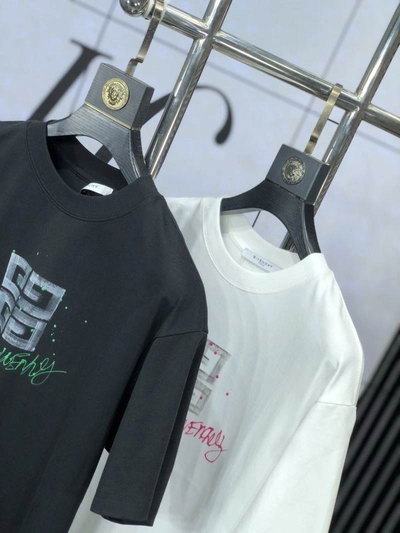 Givenchy T-Shirts SoftTouch 124060