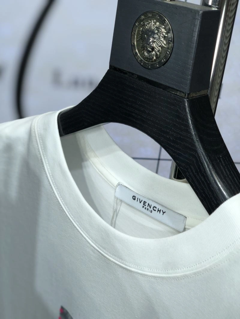 Givenchy T-Shirts SoftTouch 124060