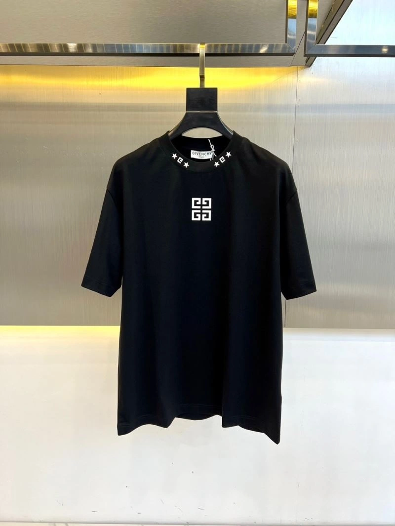 Tailored Givenchy T-Shirts 124059