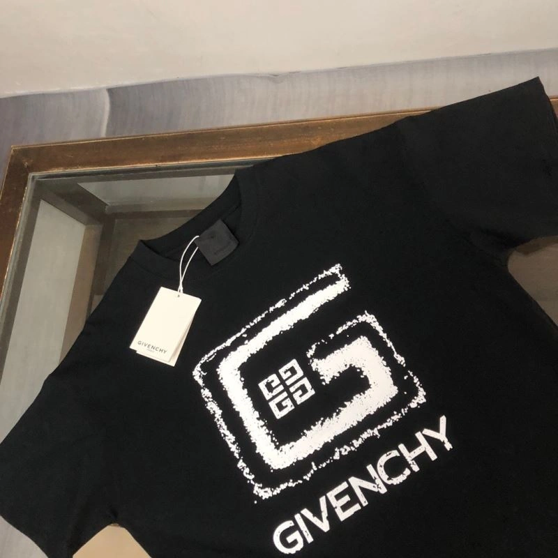Givenchy T-Shirts Durable 124057