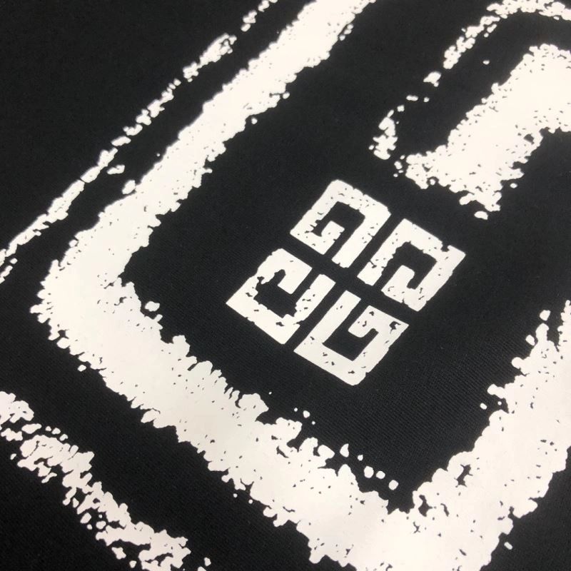 Givenchy T-Shirts Durable 124057