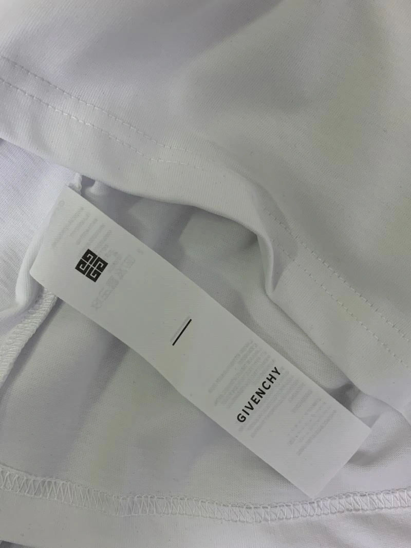 TechFriendly Givenchy T-Shirts 124047