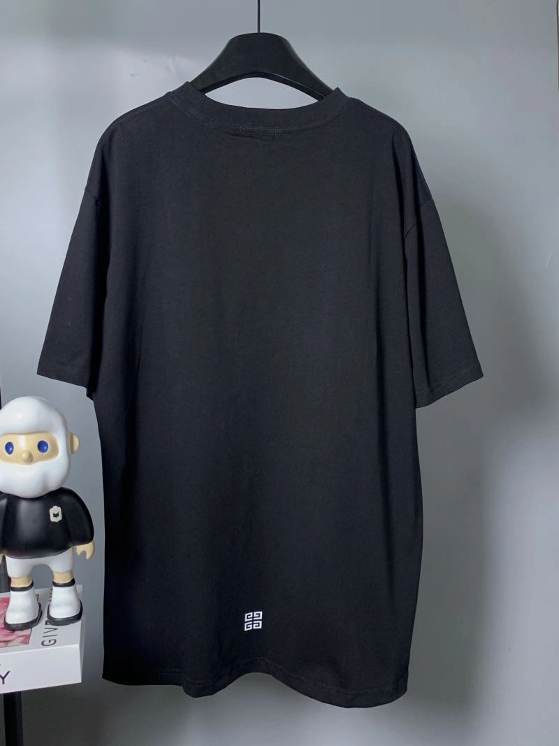 Givenchy T-Shirts NewStyle 124031