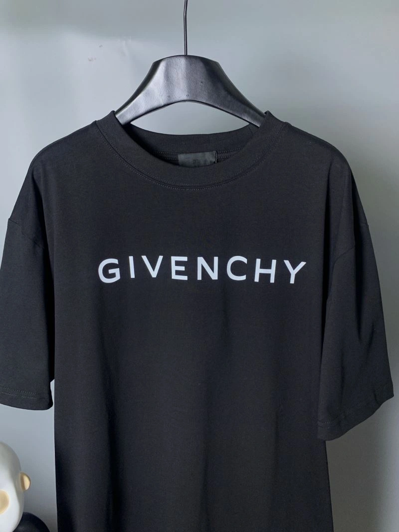 Givenchy T-Shirts NewStyle 124031