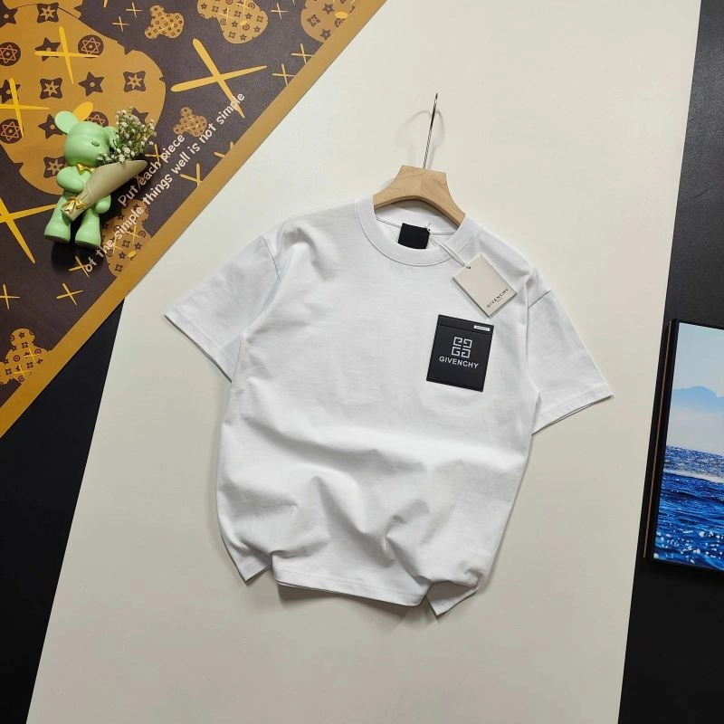 Givenchy T-Shirts Flexible 124043