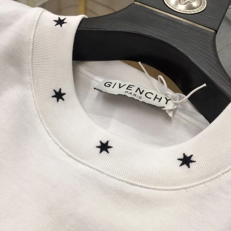 Givenchy T-Shirts TopPick 124036