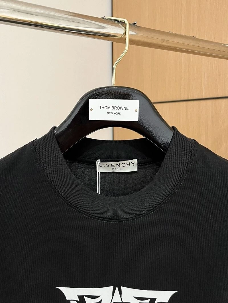 Givenchy T-Shirts Refined 124044