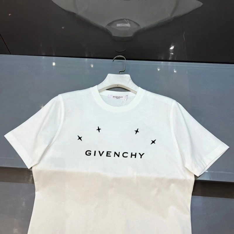 Givenchy T-Shirts Lightweight 124042