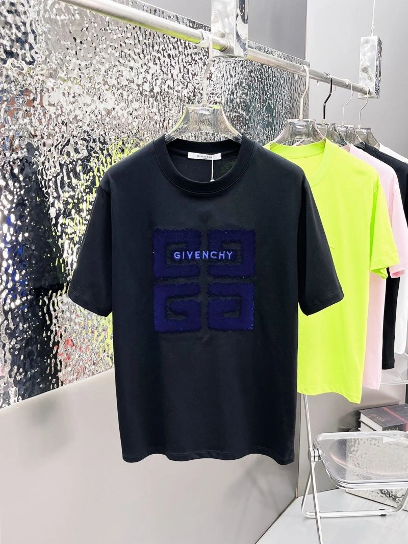 Givenchy T-Shirts Durable 124026