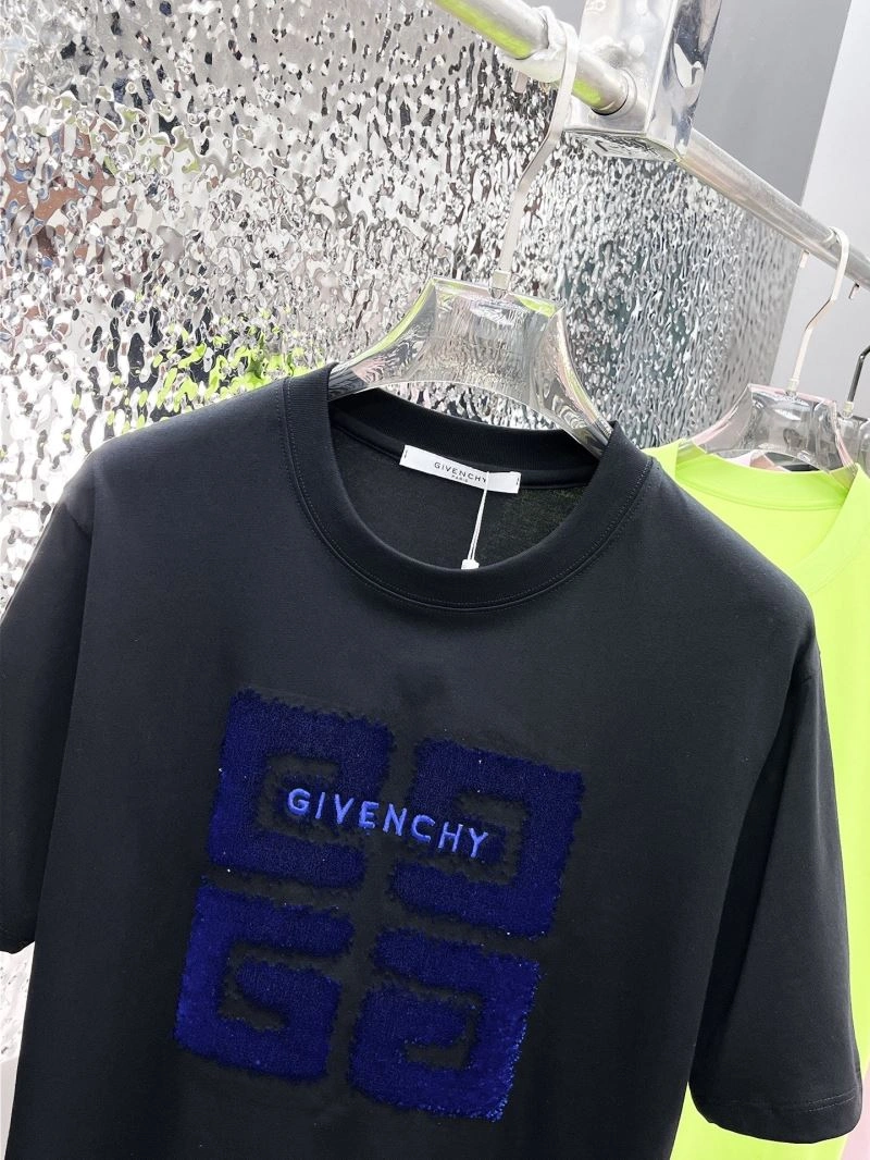 Givenchy T-Shirts Durable 124026