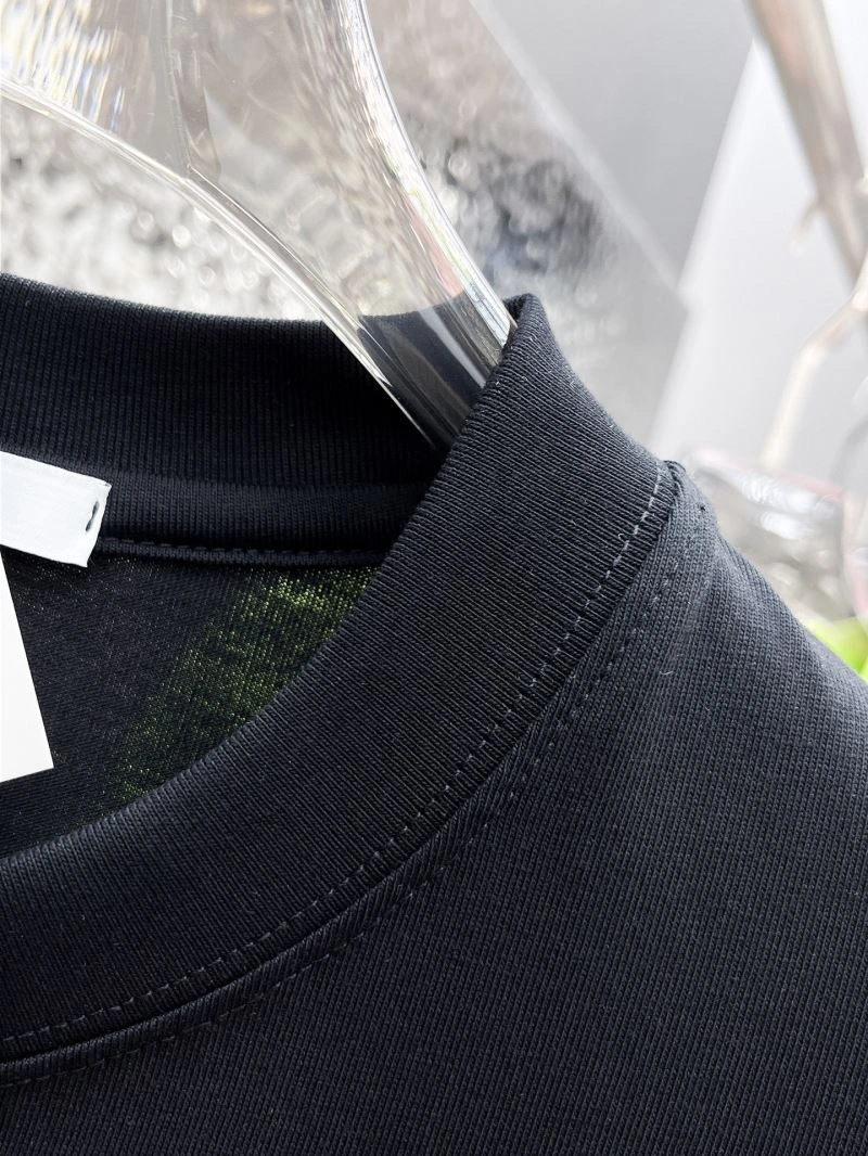 Givenchy T-Shirts Durable 124026