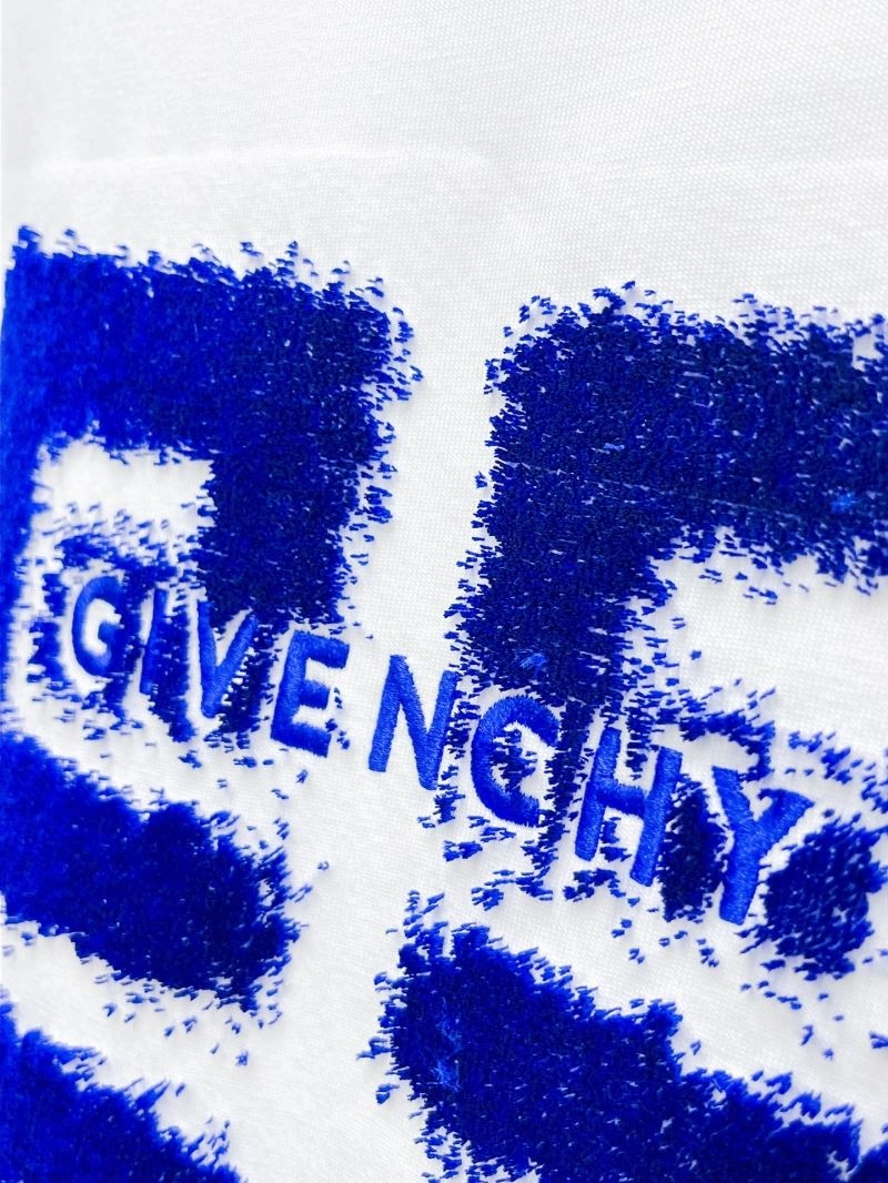 Givenchy T-Shirts Elegant 124023