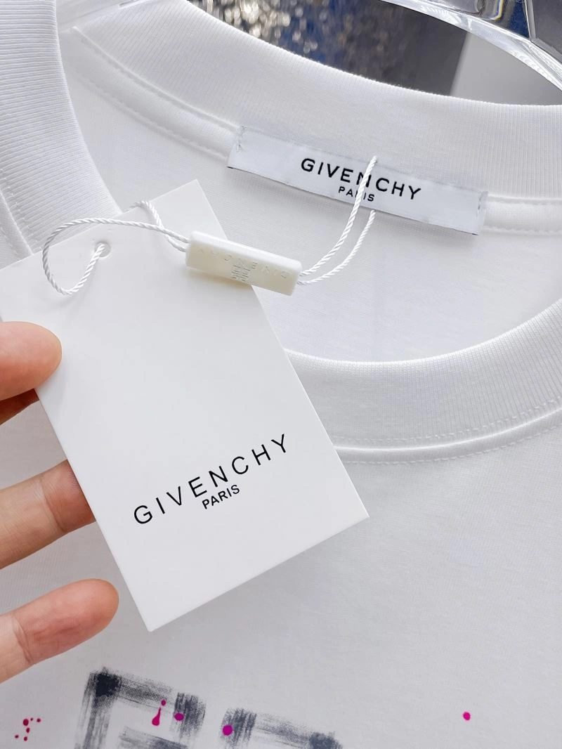 Givenchy T-Shirts SmoothTexture 124030