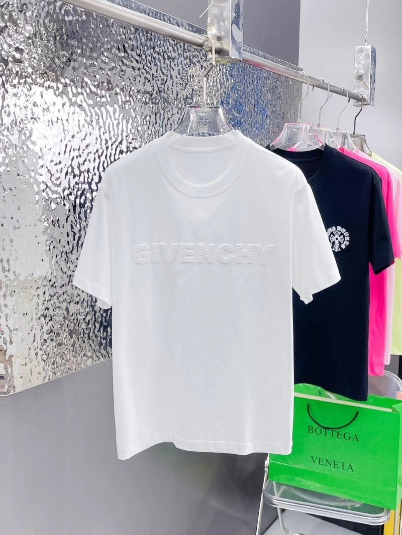 Effortless Givenchy T-Shirts 124033