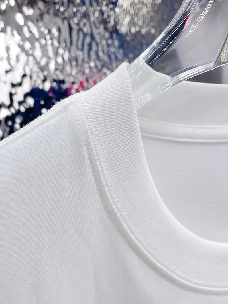 Effortless Givenchy T-Shirts 124033