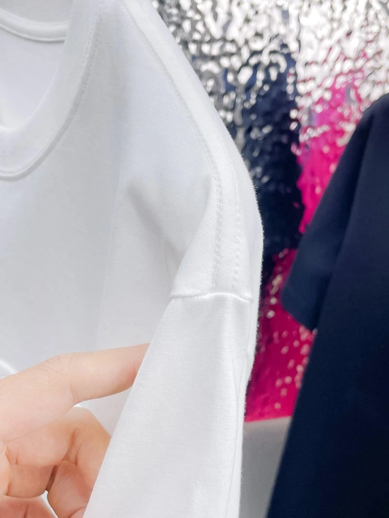 Effortless Givenchy T-Shirts 124033