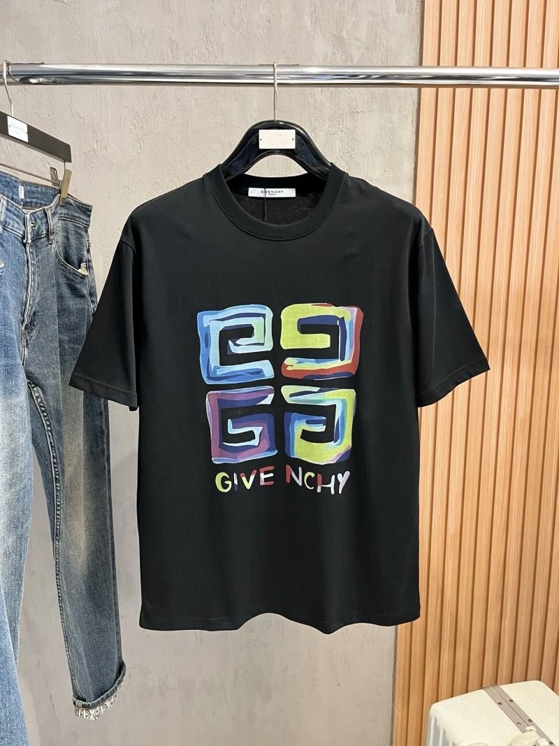 Givenchy T-Shirts Unisex 124020