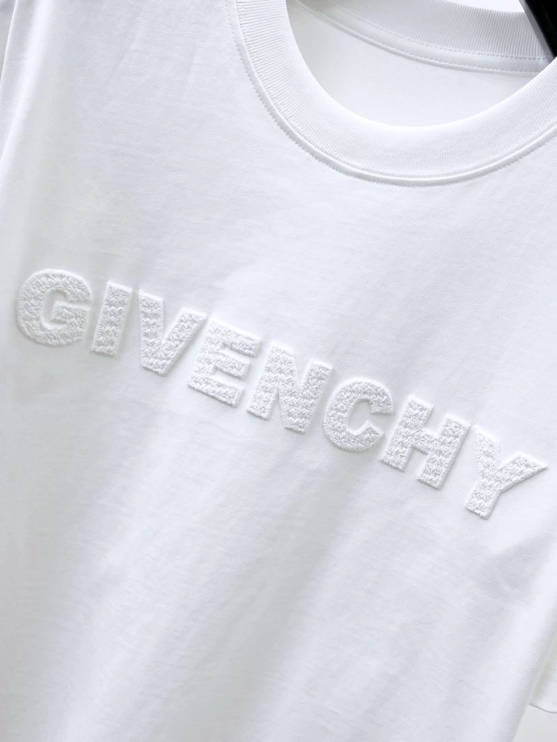 Fashionable Givenchy T-Shirts 123982