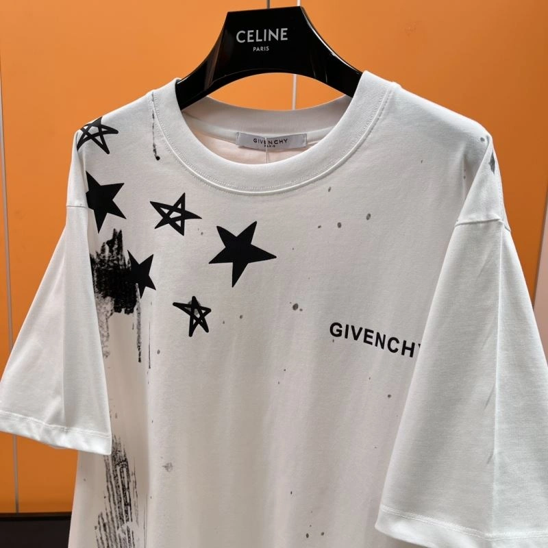Minimalist Givenchy T-Shirts 123993
